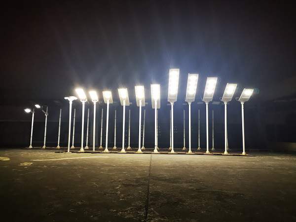 Choosing the Right Solar Street Light with Pole 