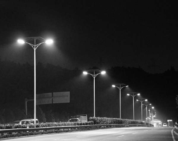 Commercial solar street lights must follow national standards